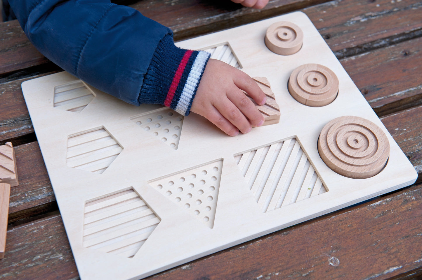 Sensorinės geometrinės figūros Montessori